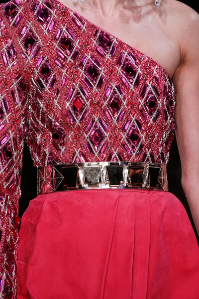 Look 14